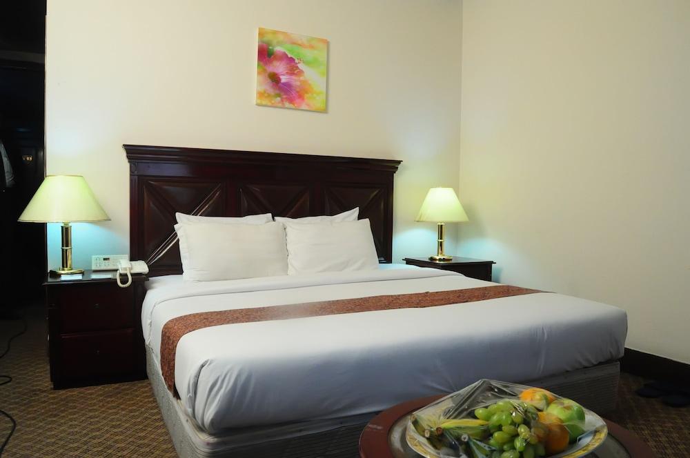 Hotel Sweet Dream Dhaka Zewnętrze zdjęcie